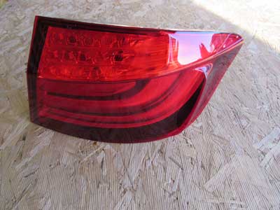 BMW Tail Light, Right 63217203232 F10 528 535i 550i ActiveHybrid 5 M5
